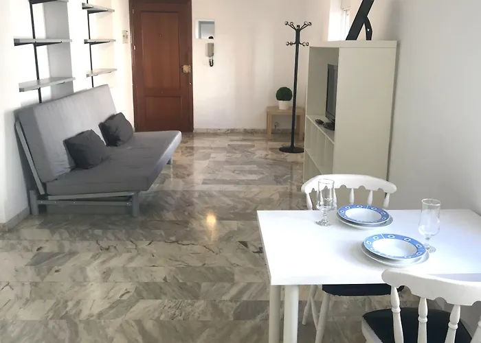 Arc House (adults Only) Hostel *