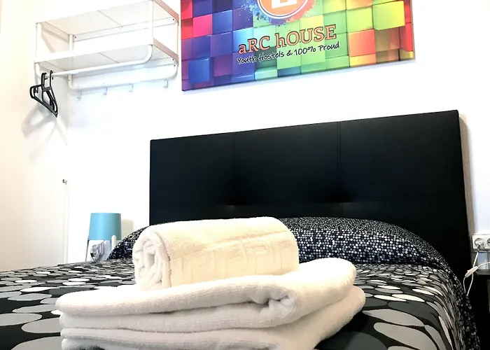Arc House (adults Only) Hostel