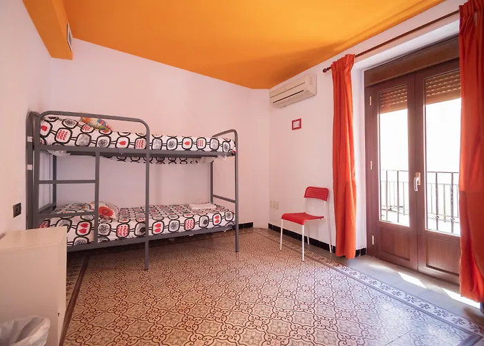 Arc House (adults Only) Hostel Sewilla