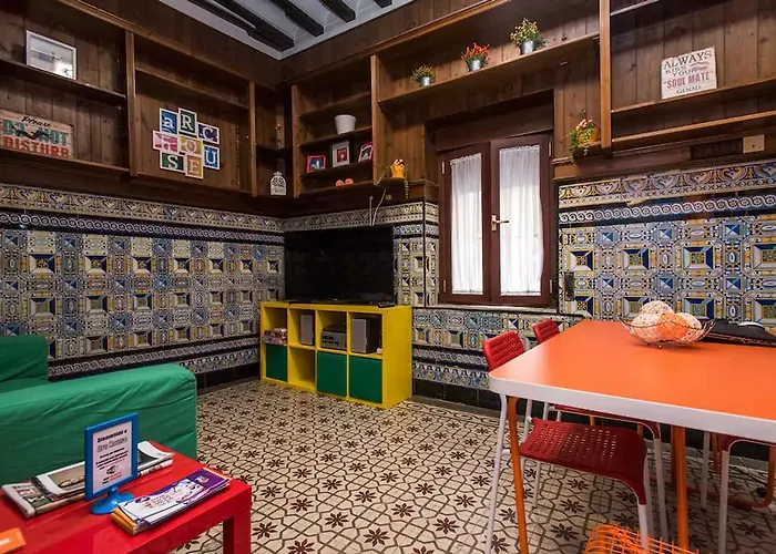 Hostel Arc House (adults Only)