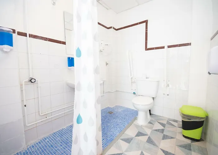 Arc House (adults Only) Hostel *