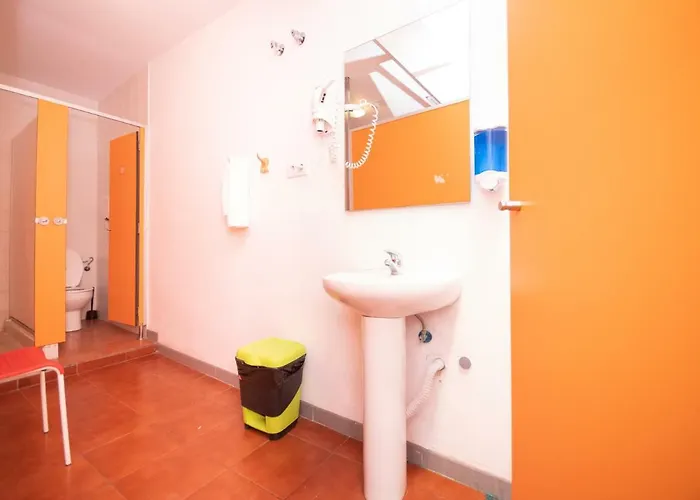 Arc House (adults Only)