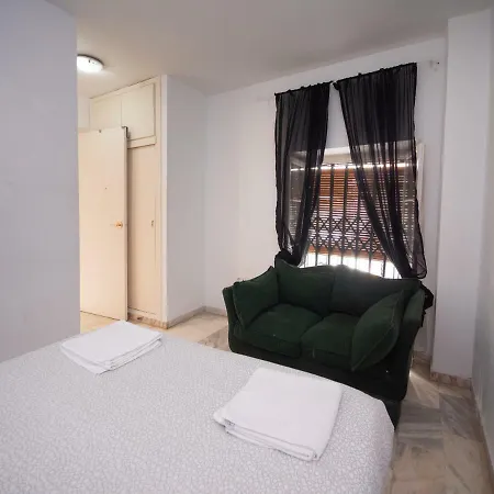 Arc House (adults Only) Hostal Sevilla
