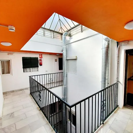 Arc House (adults Only) Hostal *